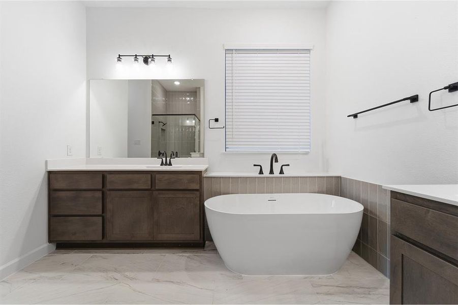 Furnished interior view inside a new home in Green Meadows, Celina (Image 12).