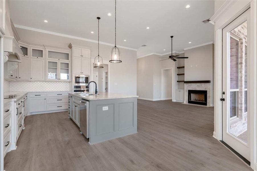 Furnished interior view inside a new home in , Waco (Image 8).