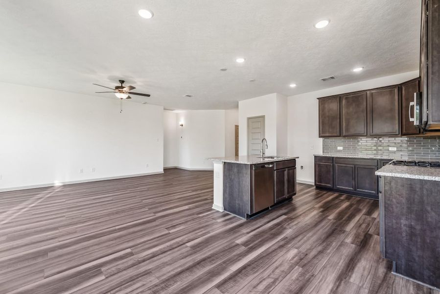 Image 39 of a home in .