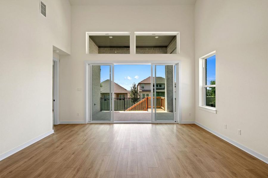 Spacious, unfurnished interior of a new home in Wolf Ranch, Georgetown (Image 37). Spacious, unfurnished interior of a new home in Wolf Ranch, Georgetown (Image 37).
