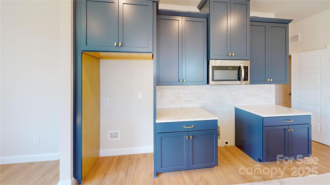 Image 16 of a home in .