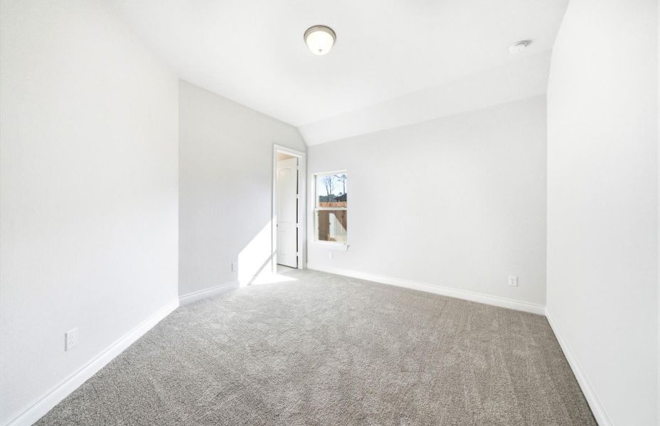 Spacious, unfurnished interior of a new home in The Highlands 55′, Porter (Image 20).