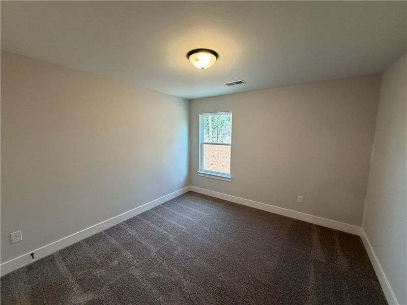 Spacious, unfurnished interior of a new home in , Dawsonville (Image 9).