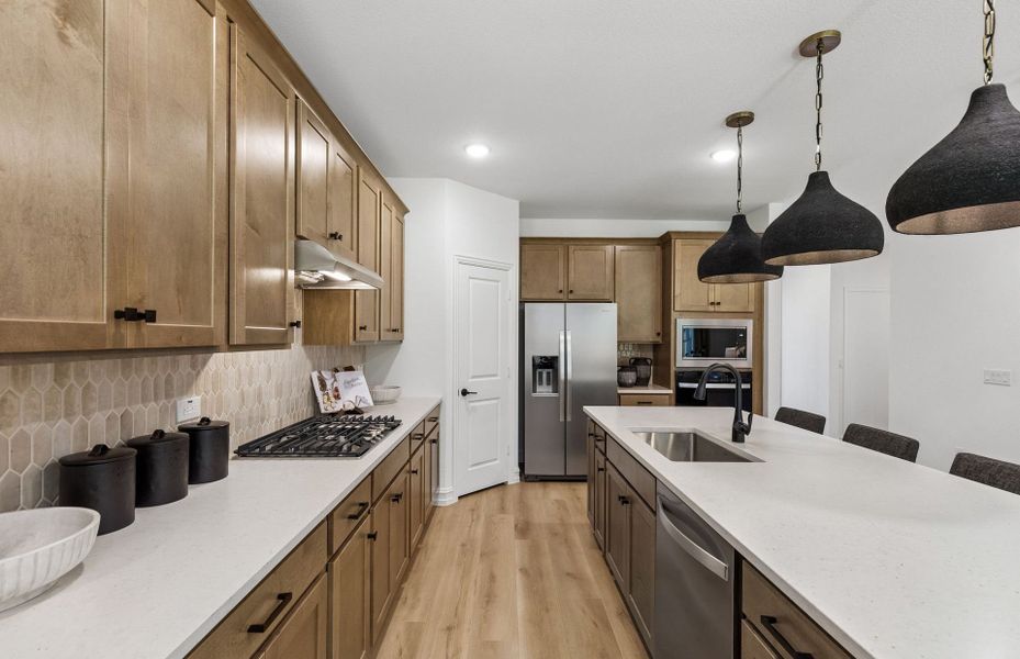 Representative furnished interior of a home built from the Sweetwater by Pulte Homes in Kings Way, Denton (Image 17).