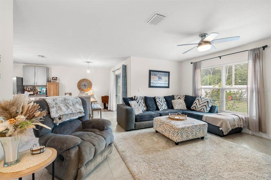 Furnished interior view inside a new home in Brookside, Ruskin (Image 14).