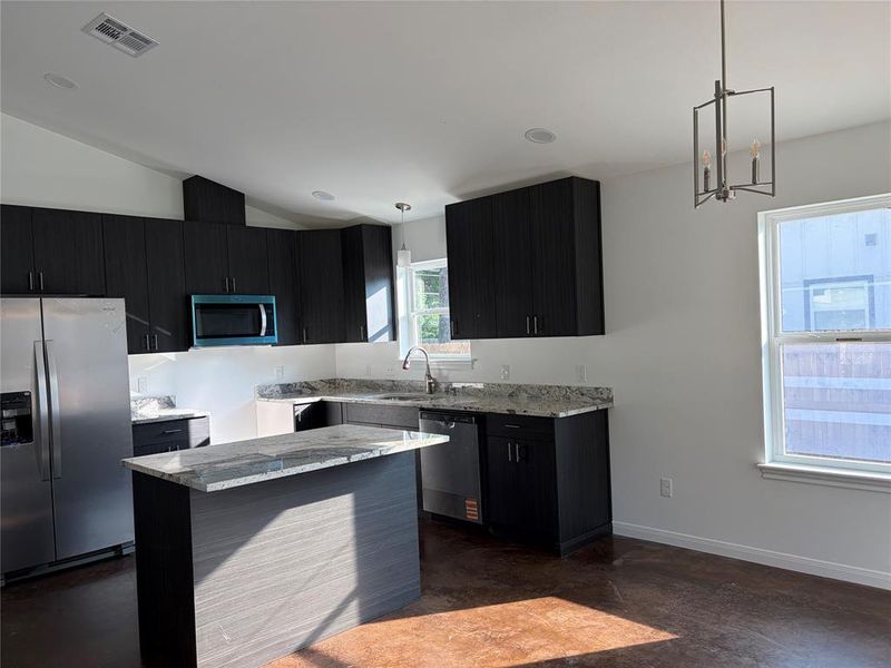 Furnished interior view inside a new home in , Waco (Image 4).