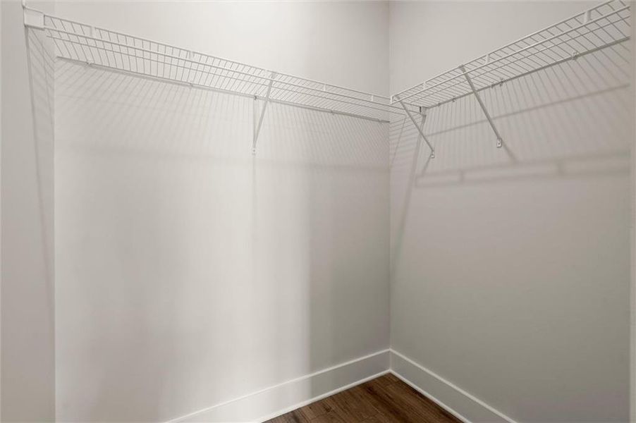 Spacious, unfurnished interior of a new home in The Gathering Alpharetta, Alpharetta (Image 20).