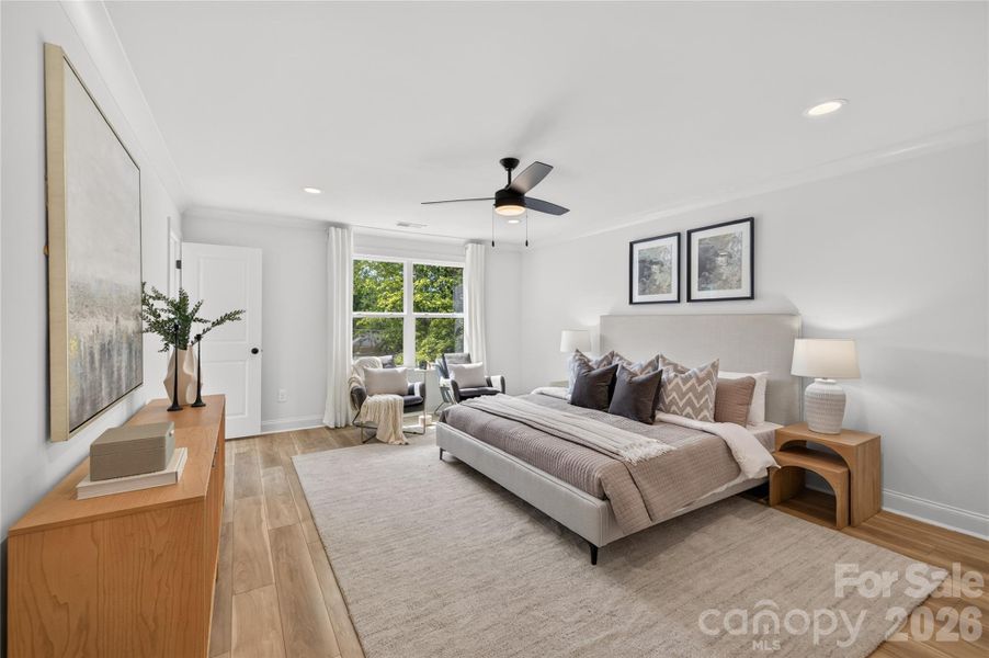 Furnished interior view inside a new home in , Harrisburg (Image 15).