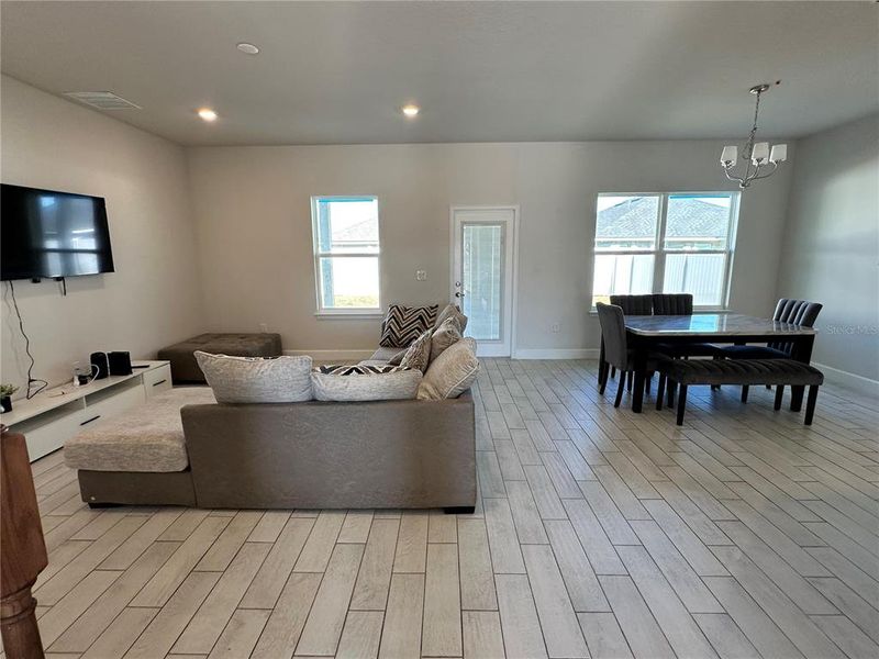 Furnished interior view inside a new home in Abbey Glen, Dade City (Image 15).