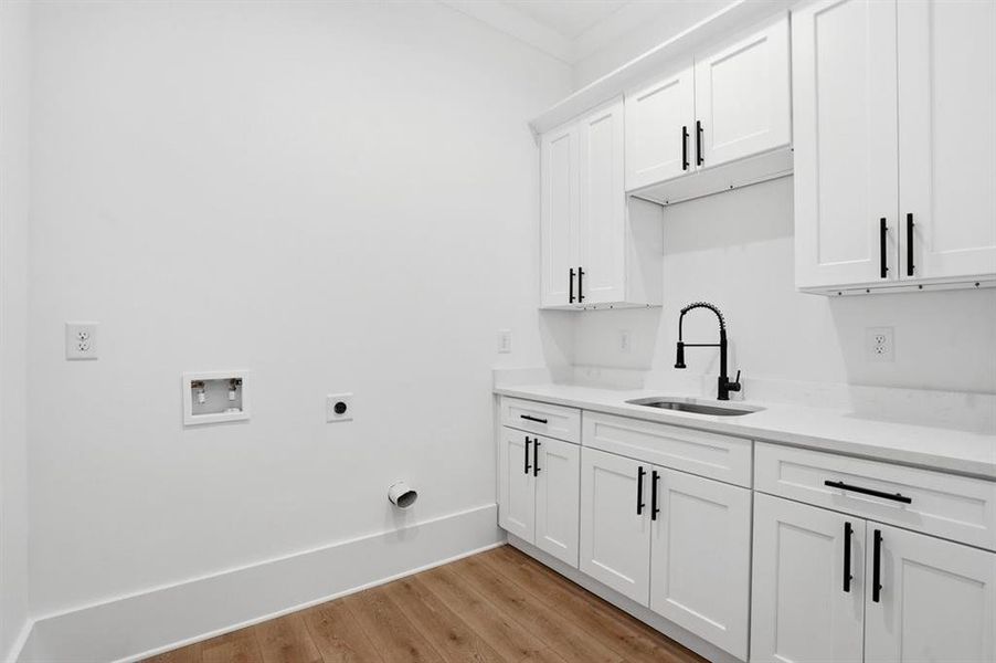 Furnished interior view inside a new home in , Marietta (Image 10).