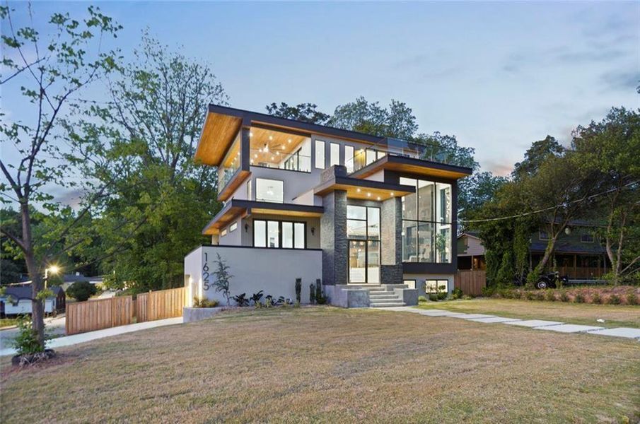 Exterior details and patio area of a home in , Atlanta (Image 3).