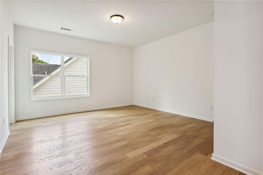 Spacious, unfurnished interior of a new home in , Roswell (Image 16). Spacious, unfurnished interior of a new home in , Roswell (Image 16).