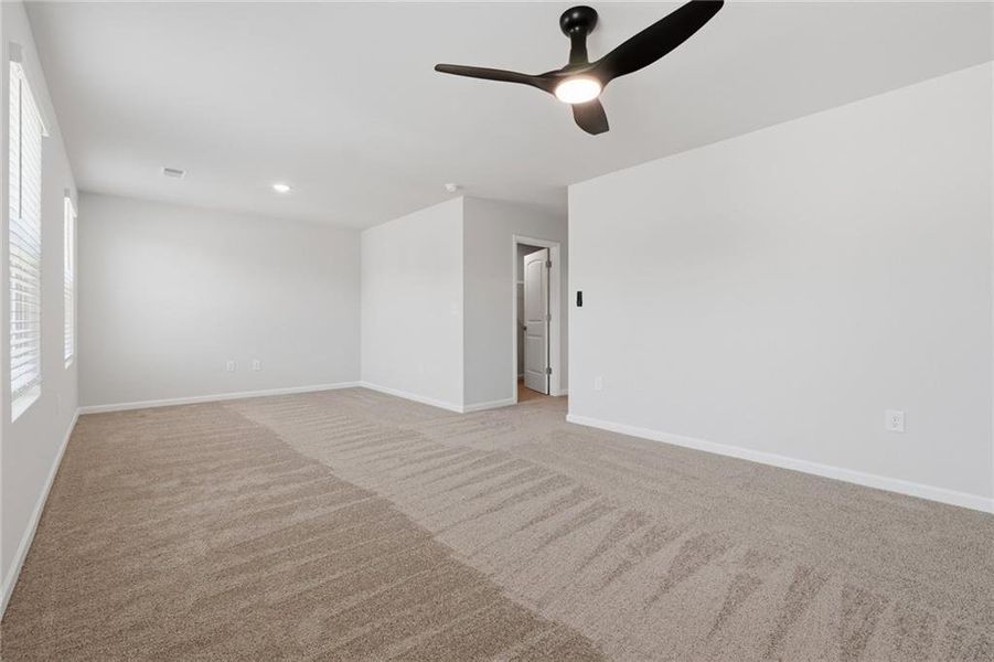 Spacious, unfurnished interior of a new home in Parkway James, Snellville (Image 15). Spacious, unfurnished interior of a new home in Parkway James, Snellville (Image 15).
