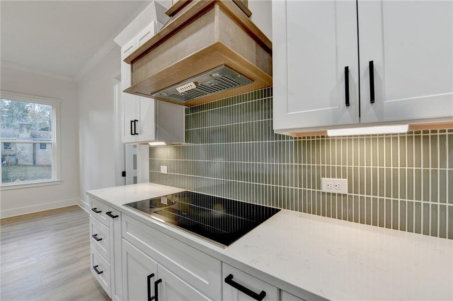 Furnished interior view inside a new home in , Lawrenceville (Image 9).