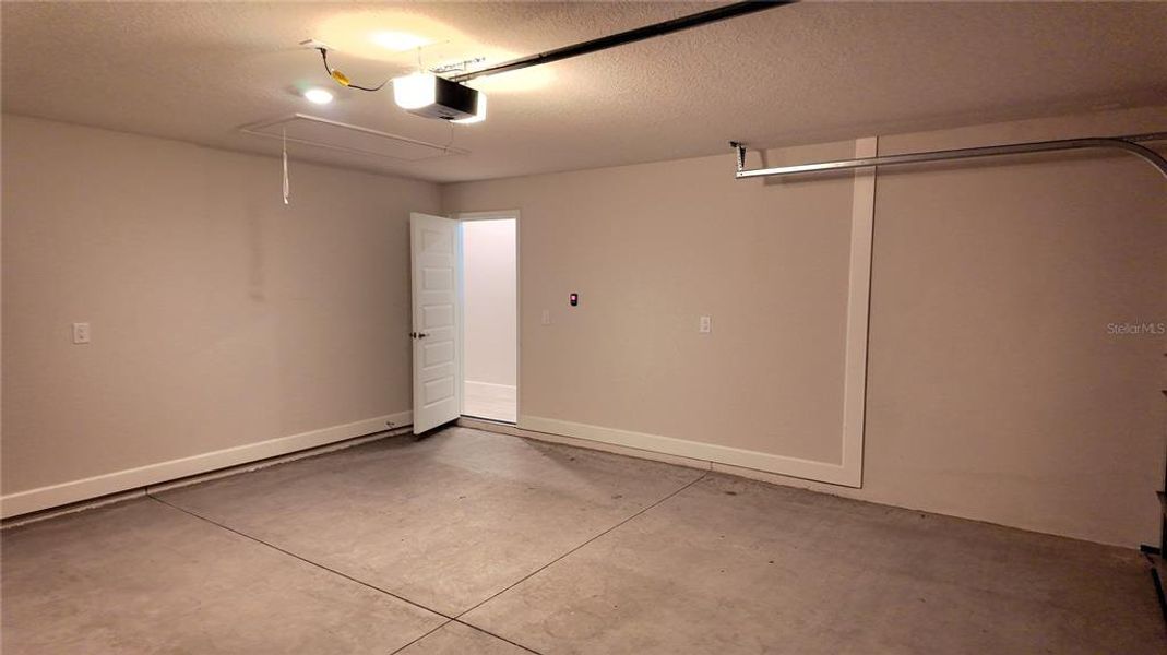 Spacious, unfurnished interior of a new home in Pine Bluff, Spring Hill (Image 37).