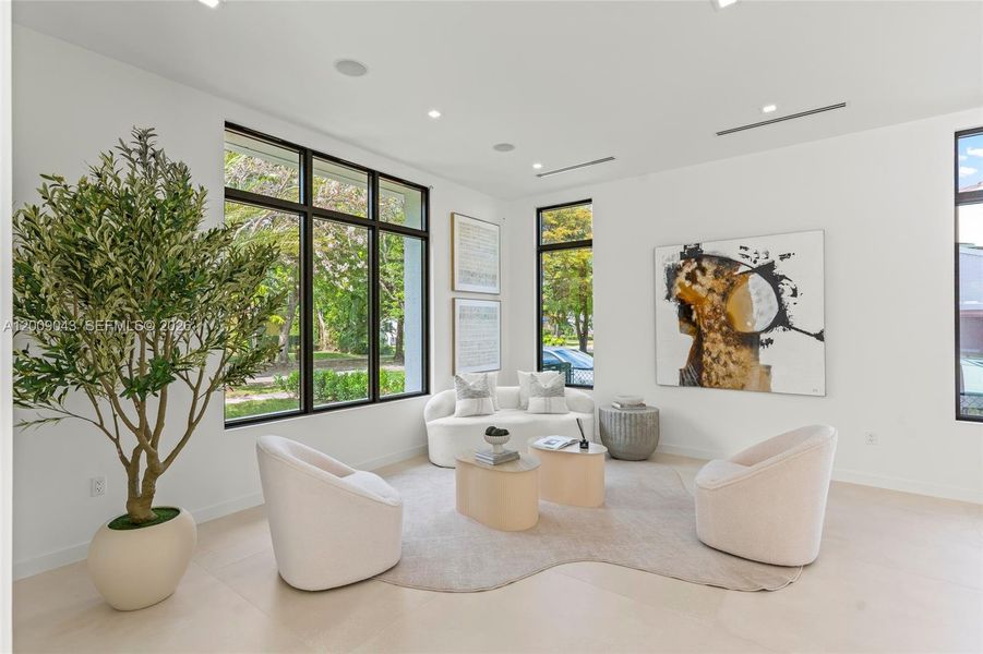 Furnished interior view inside a new home in , Coral Gables (Image 44).