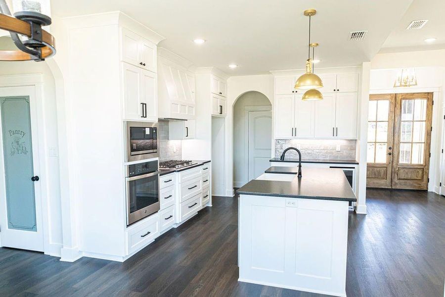 Furnished interior view inside a new home in , Henderson (Image 7).