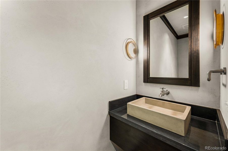 Half Bath off kitchen and media room Half Bath off kitchen and media room