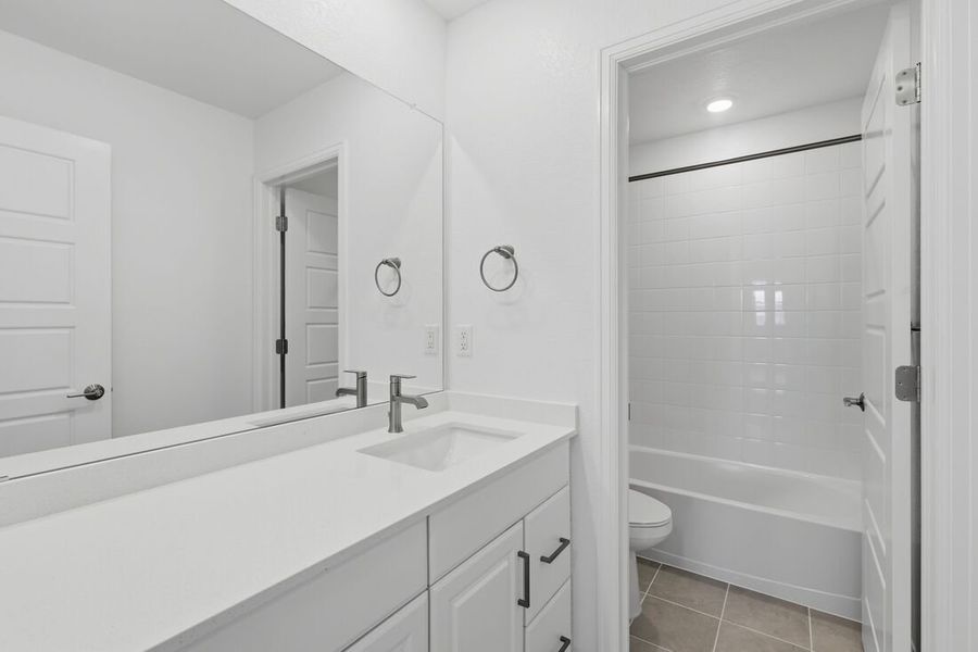 Furnished interior view inside a new home in Sterling Ranch Ascent Village, Littleton (Image 8).