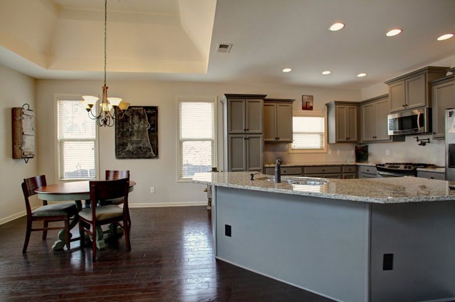 Representative furnished interior of a home built from the The Stratton by Bamford and Company in Rowland Springs, Cartersville (Image 7).