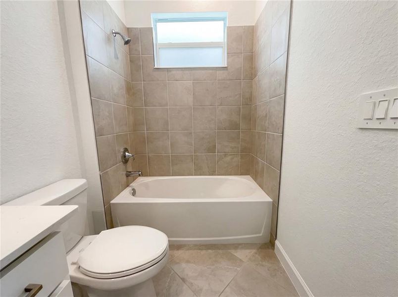 Furnished interior view inside a new home in Harbor East, Port Charlotte (Image 9).