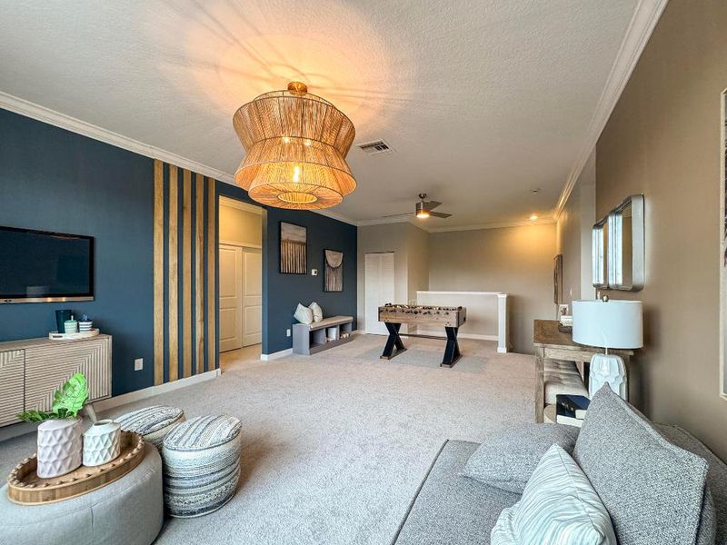 Holly_Pic_Loft_1of2_F2