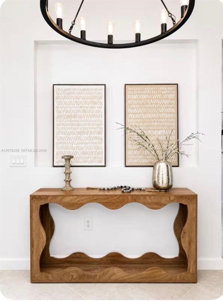 Close-up of interior finishes inside a home in , Lehigh Acres (Image 20).