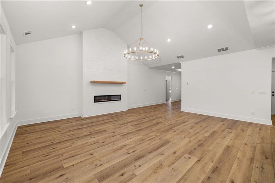 Spacious, unfurnished interior of a new home in , Sugar Hill (Image 39).