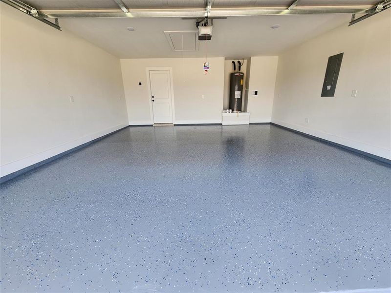 Spacious, unfurnished interior of a new home in , Springtown (Image 24).