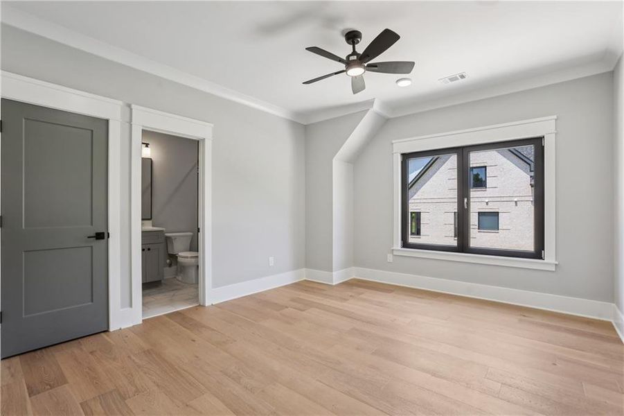 Spacious, unfurnished interior of a new home in , Braselton (Image 101).
