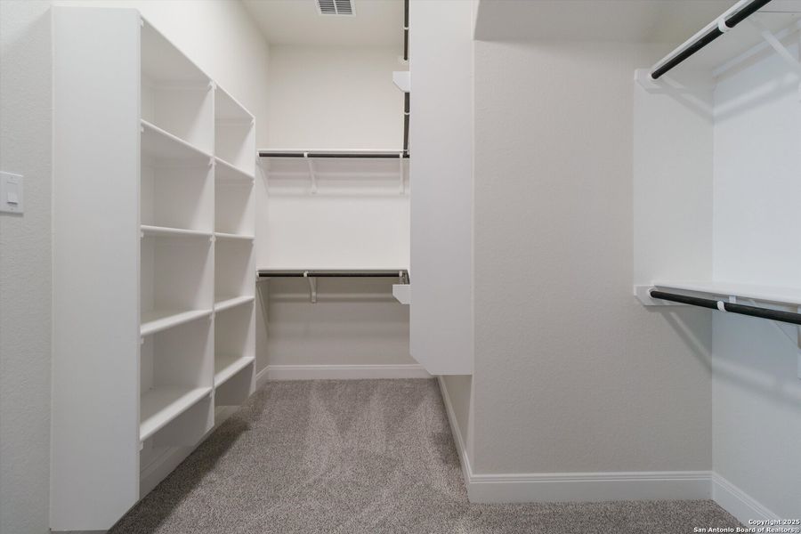 Image 30 of a home in Johnson Ranch.