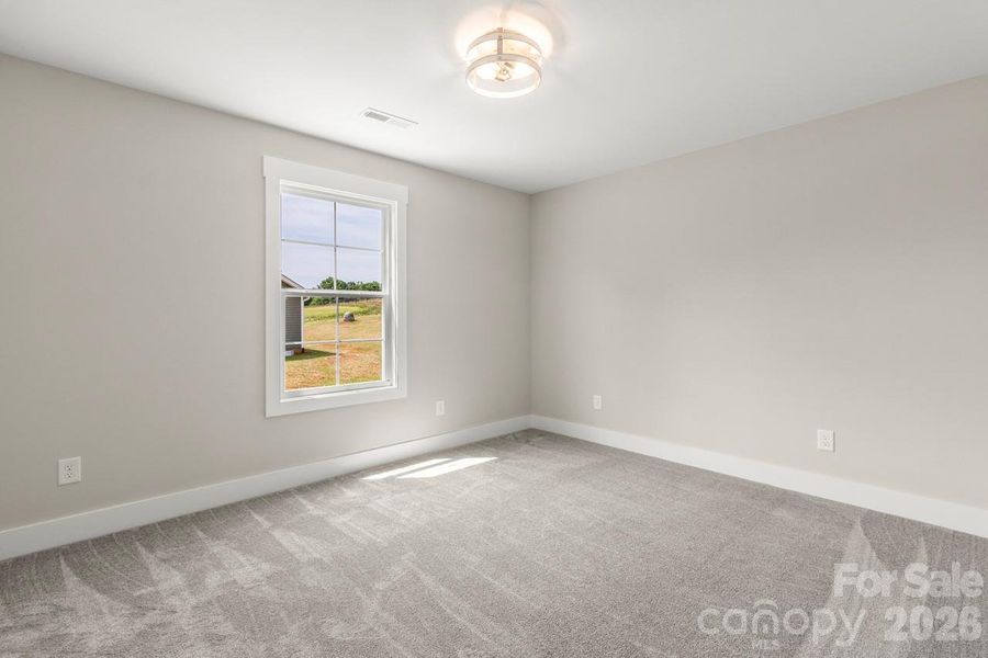 Spacious, unfurnished interior of a new home in , Lincolnton (Image 30).