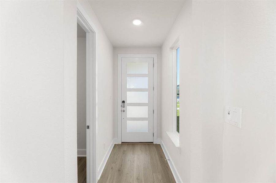 1505 Laurel-Entry-1 1505 Laurel-Entry-1