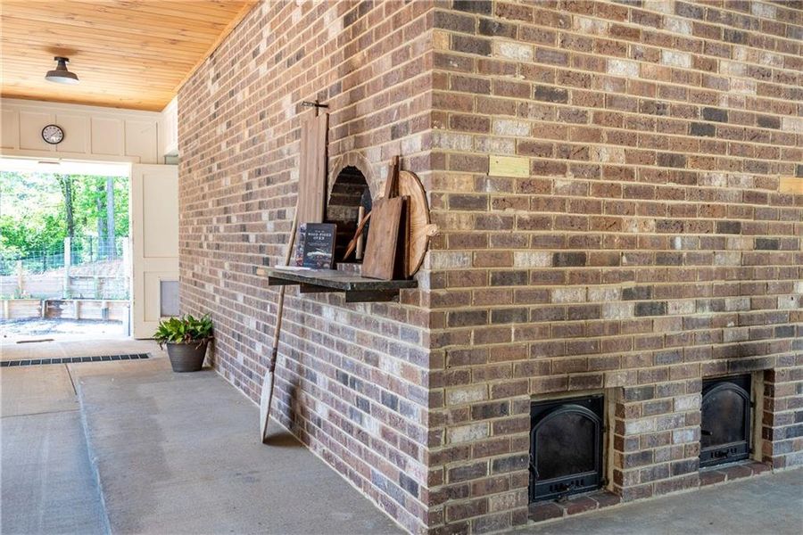 Exterior details and patio area of a home in , Talking Rock (Image 22).