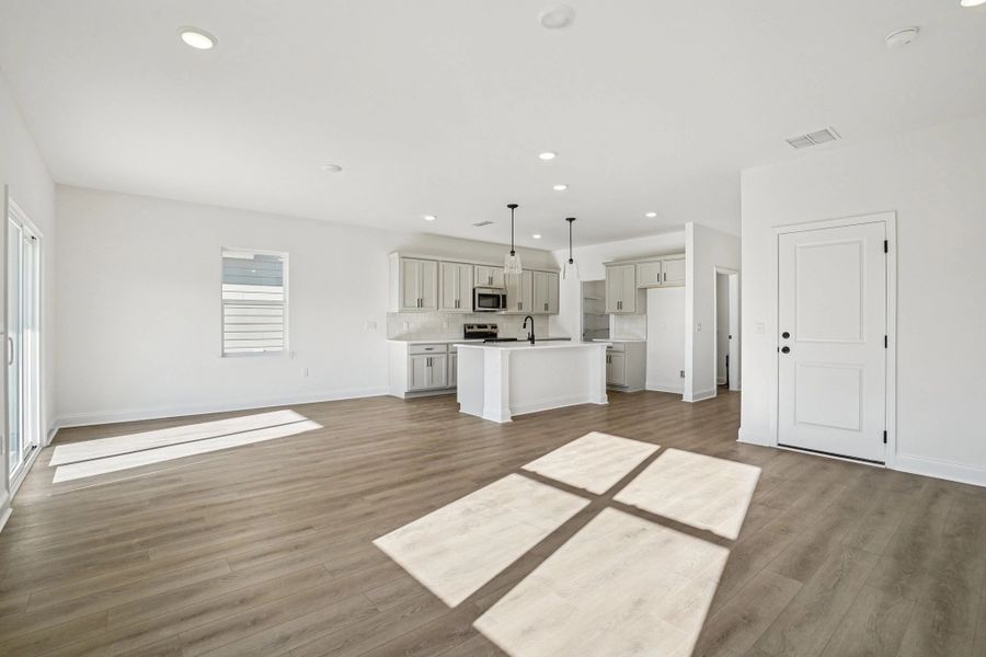 Spacious, unfurnished interior of a new home in Ascent at Arbor Ridge, La Vergne (Image 16). Spacious, unfurnished interior of a new home in Ascent at Arbor Ridge, La Vergne (Image 16).