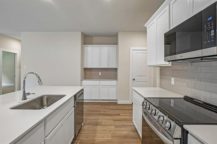 Furnished interior view inside a new home in Pennsylvania Avenue, Springtown (Image 13).