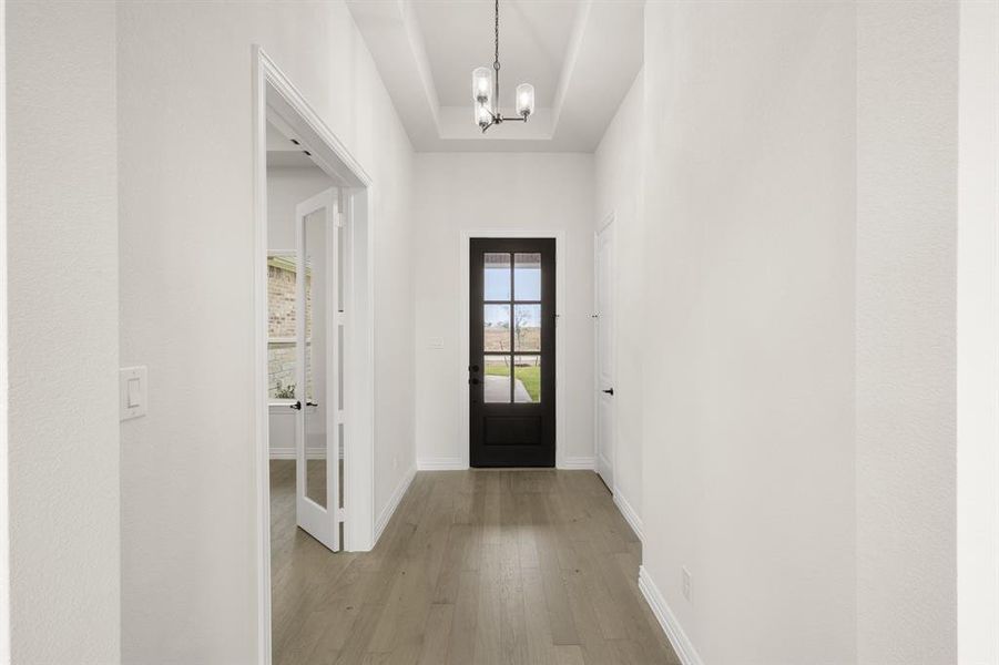 211 Marie- Entry 211 Marie- Entry