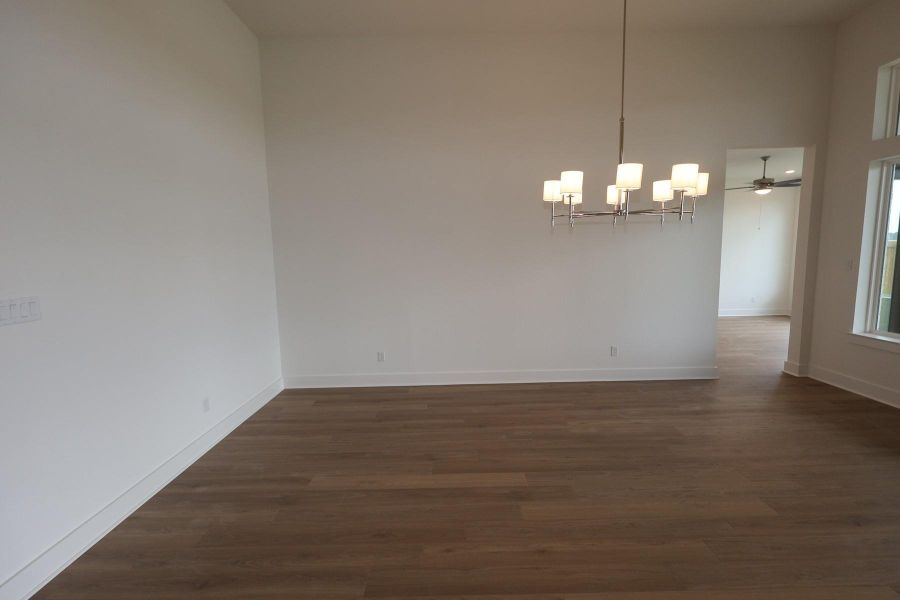 Spacious, unfurnished interior of a new home in Dunham Pointe, Cypress (Image 28). Spacious, unfurnished interior of a new home in Dunham Pointe, Cypress (Image 28).
