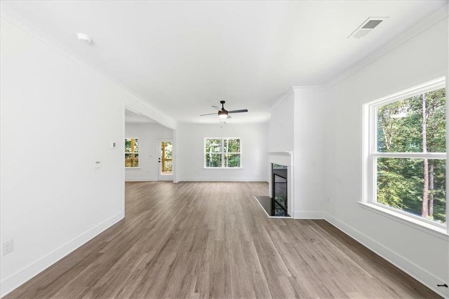 Spacious, unfurnished interior of a new home in Tuscany Hills, Douglasville (Image 32). Spacious, unfurnished interior of a new home in Tuscany Hills, Douglasville (Image 32).
