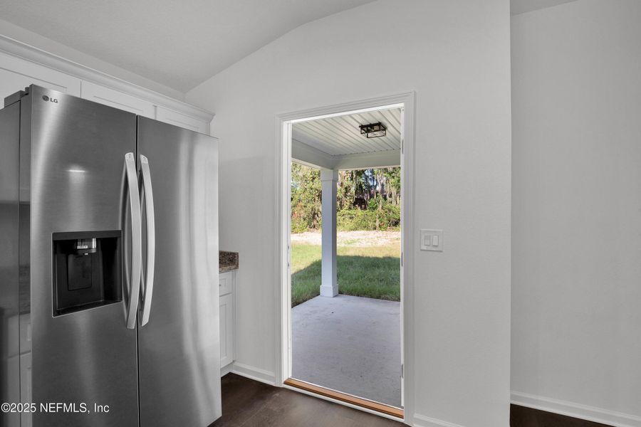 Furnished interior view inside a new home in , Palatka (Image 14).