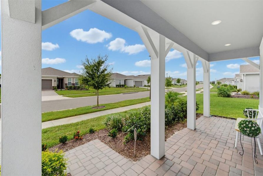 Exterior details and patio area of a home in , St. Cloud (Image 33).