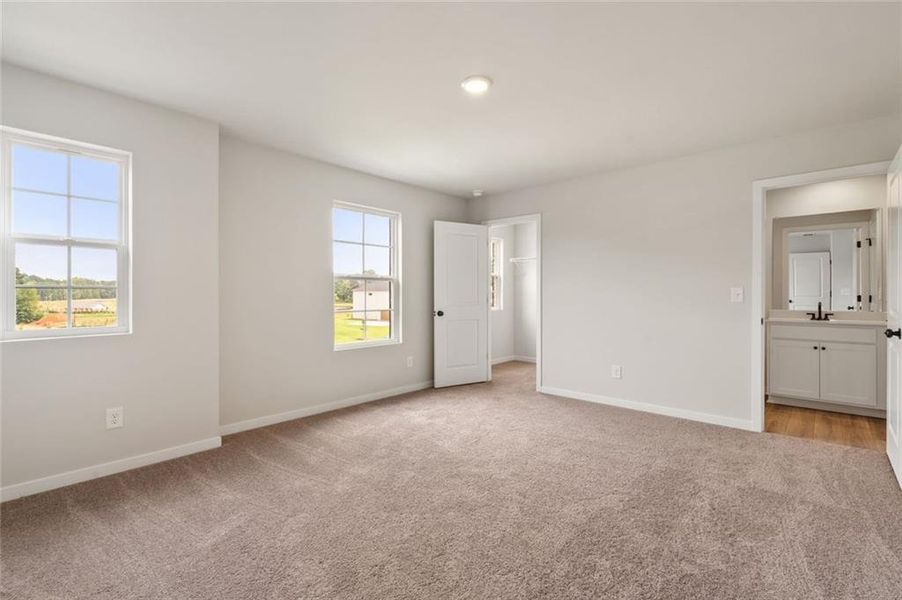 Spacious, unfurnished interior of a new home in Windsong Estates, McDonough (Image 17).