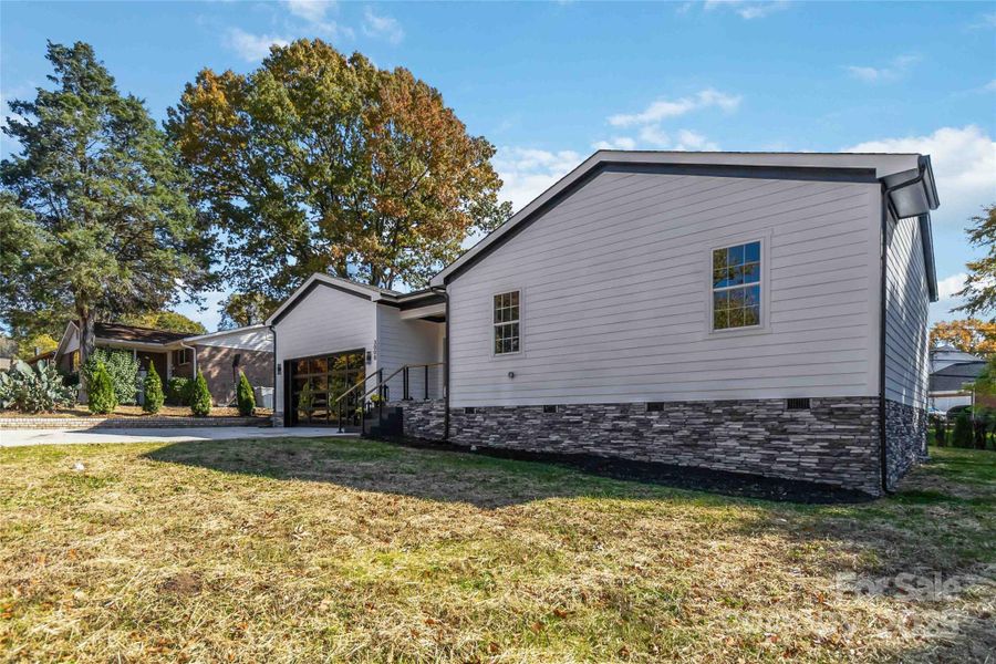 Image 38 of a home in . Image 38 of a home in .