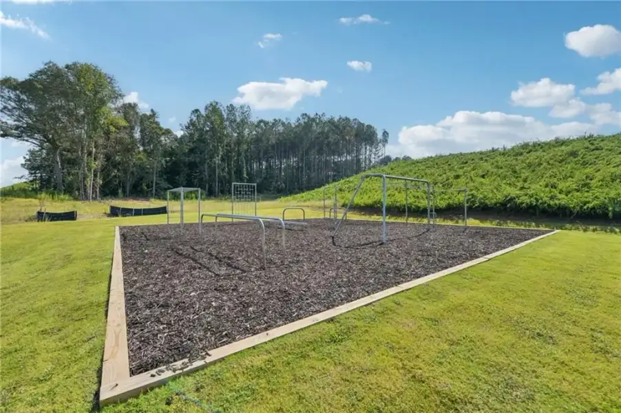 Community amenities in The Hills at Cedar Creek, Winder (Image 60).