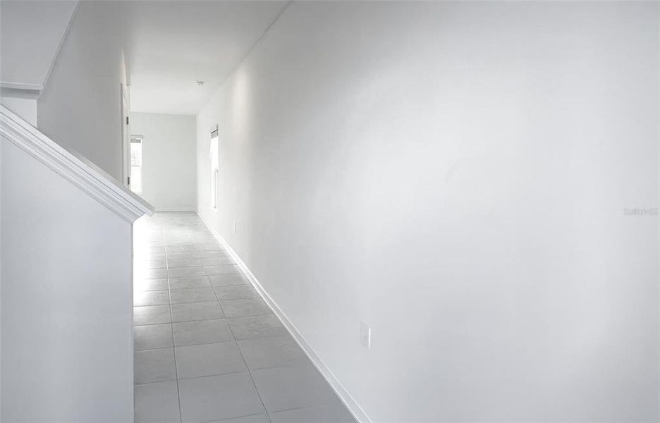 Spacious, unfurnished interior of a new home in , Winter Haven (Image 17).