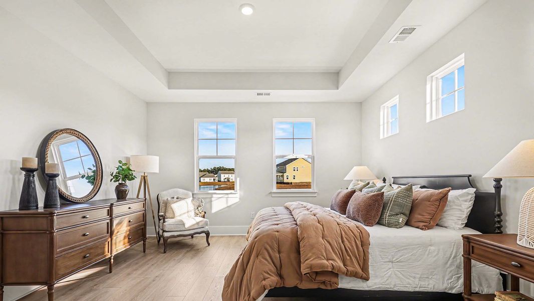 Furnished interior view inside a new home in Waterbridge, Myrtle Beach (Image 17).