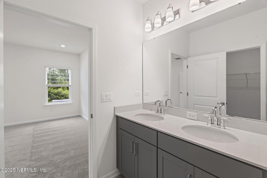 Furnished interior view inside a new home in Beacon Lake, St. Augustine (Image 8).
