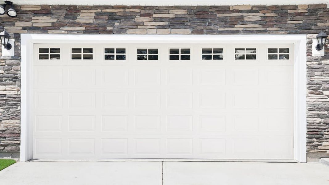 Exterior details and patio area of a home in Durbin Meadows Traditions, Fountain Inn (Image 3). Exterior details and patio area of a home in Durbin Meadows Traditions, Fountain Inn (Image 3).
