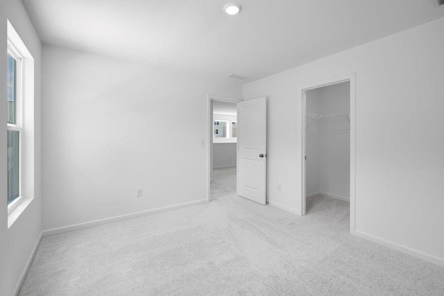 Spacious, unfurnished interior of a new home in Windance Lake, Loganville (Image 13). Spacious, unfurnished interior of a new home in Windance Lake, Loganville (Image 13).