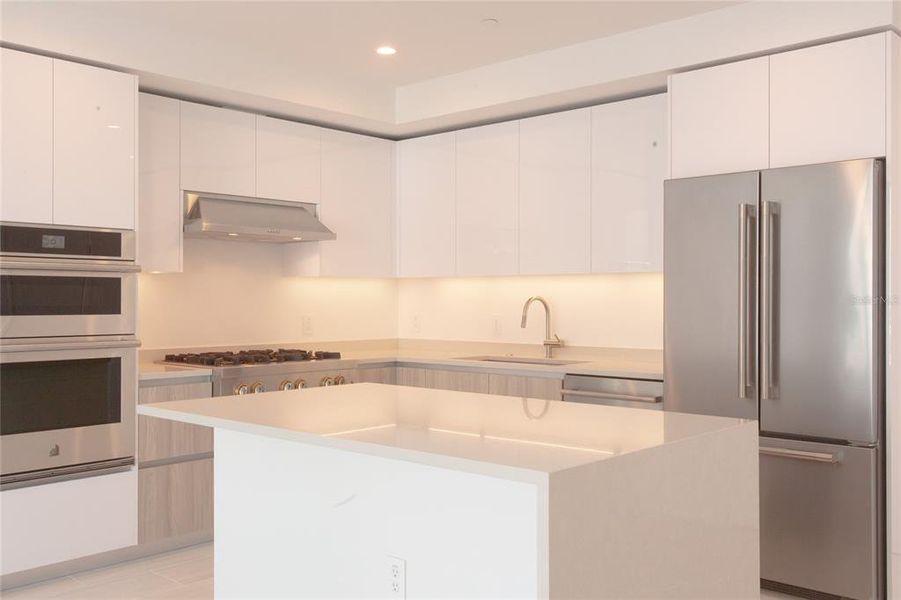 Furnished interior view inside a new home in , St. Petersburg (Image 11).